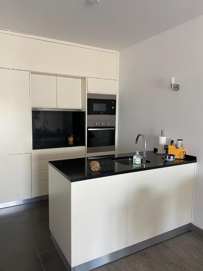 Deluxe Apartment In Albufeira Old Town, 200M Walk To Beach, Pool Parking Luaran gambar
