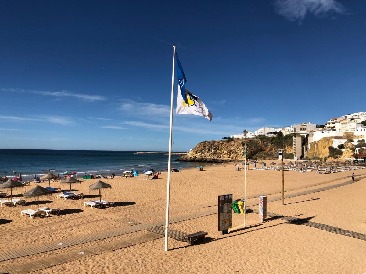 Deluxe Apartment In Albufeira Old Town, 200M Walk To Beach, Pool Parking Luaran gambar