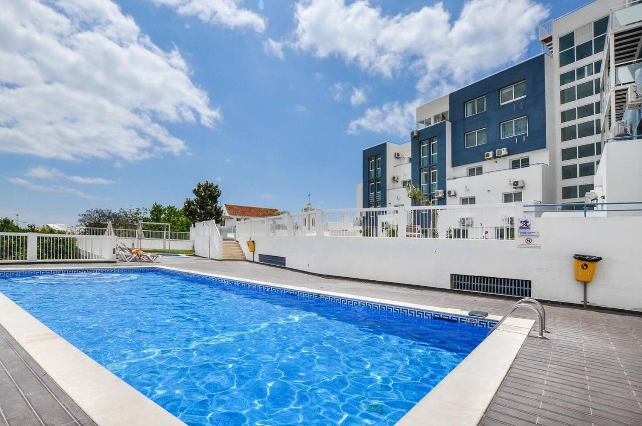 Deluxe Apartment In Albufeira Old Town, 200M Walk To Beach, Pool Parking Luaran gambar