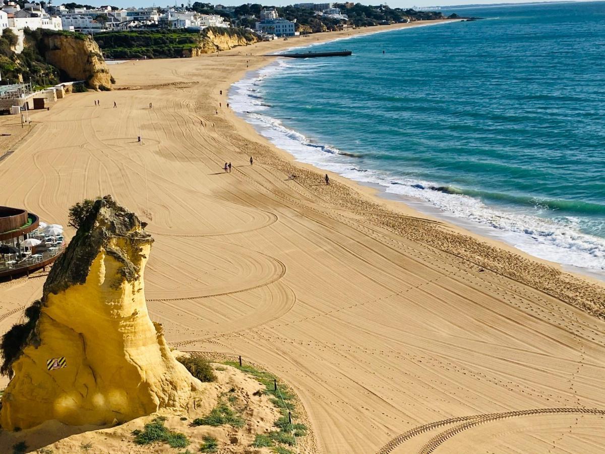Deluxe Apartment In Albufeira Old Town, 200M Walk To Beach, Pool Parking Luaran gambar